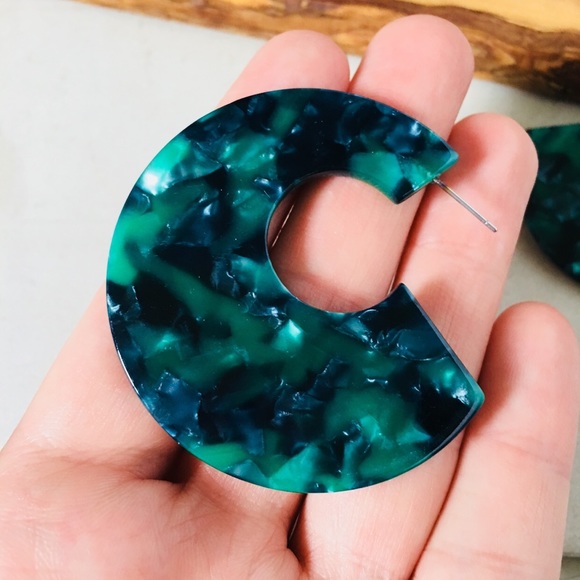 💥 FLASH 💥 Green Tortoise Round Disc Earrings - Picture 2 of 2